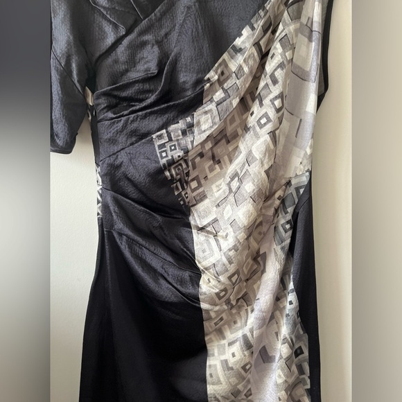 Dries Van Noten Aysmmetrical Sleeve Geometric Design Silk-Wool Dress Size 40/ 4 - Picture 15 of 16